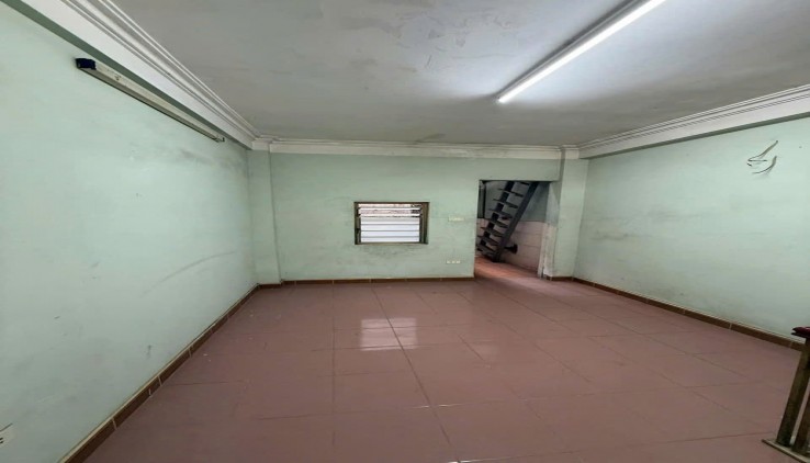 Cho thuê nhà 16m x 5 tầng, 2 ngủ ngõ 289 Bạch Mai, chỉ 5 triệu